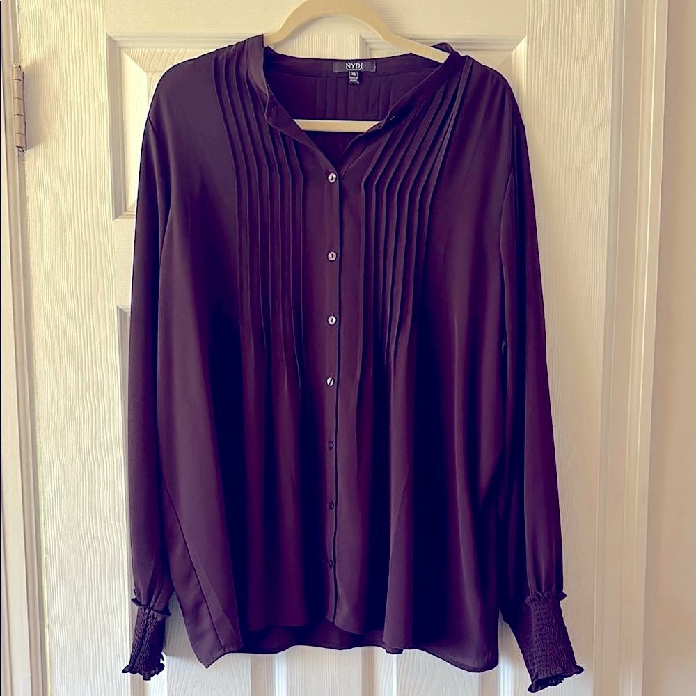 NYDJ Women's Burgundy Pleated Top